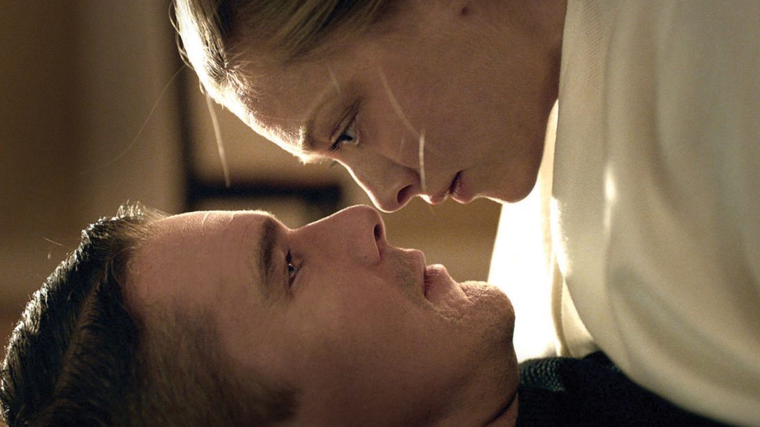 first_reformed-_ethan_hawke_amanda_seyfried1-h_2017-1600x900-c-default